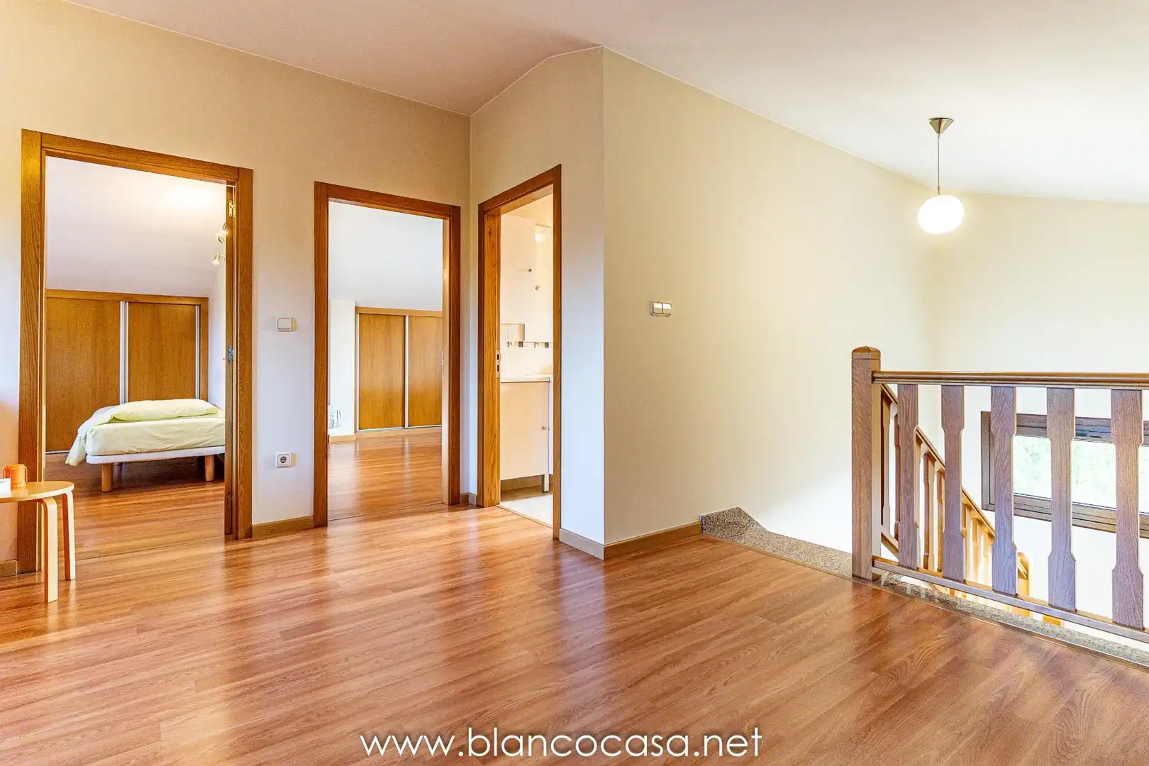 Casa o chalet en venta en Carballo con Calefacción, Trastero y Amueblado