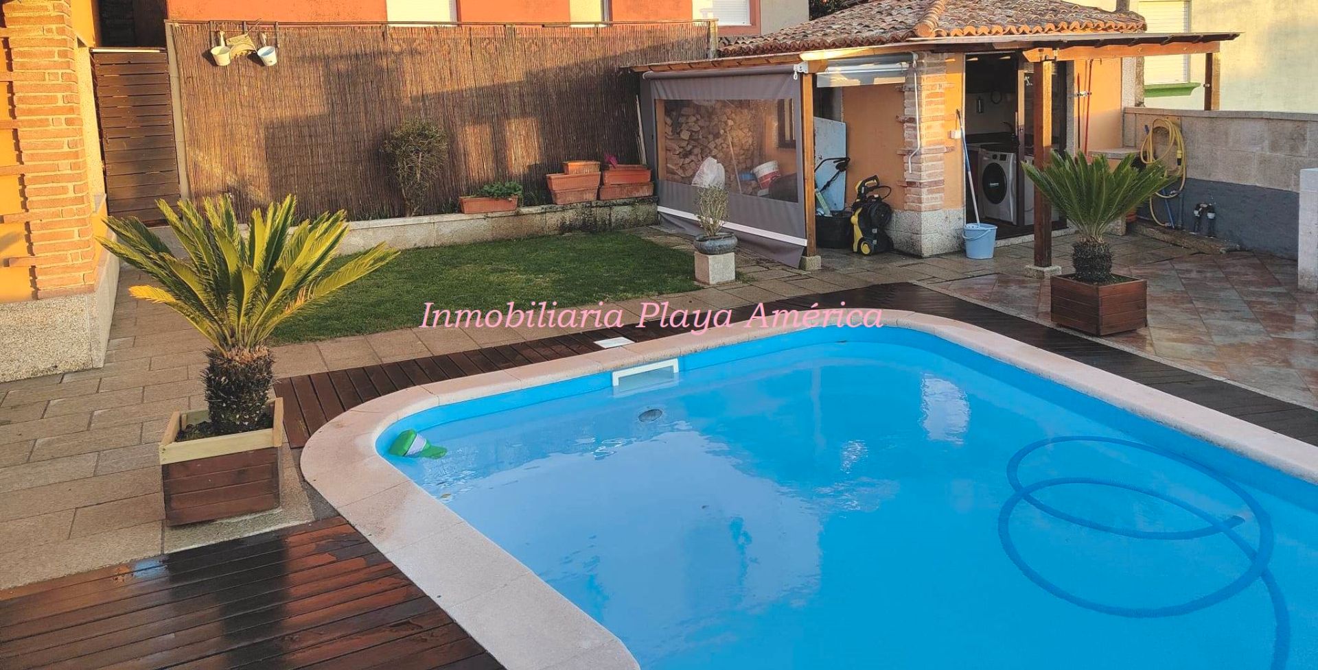 Piscina de Casa o xalet de lloguer en Nigrán amb Calefacció, Terrassa i Traster