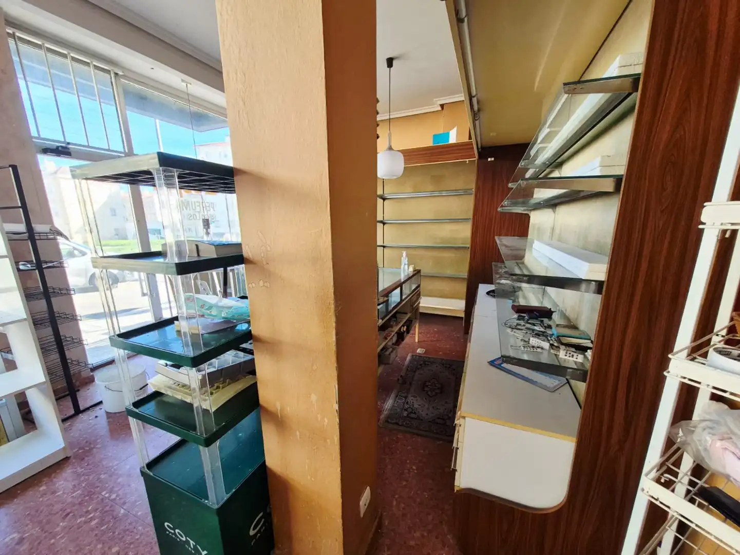 Local comercial en venta en Avilés - LEON, imagen 3