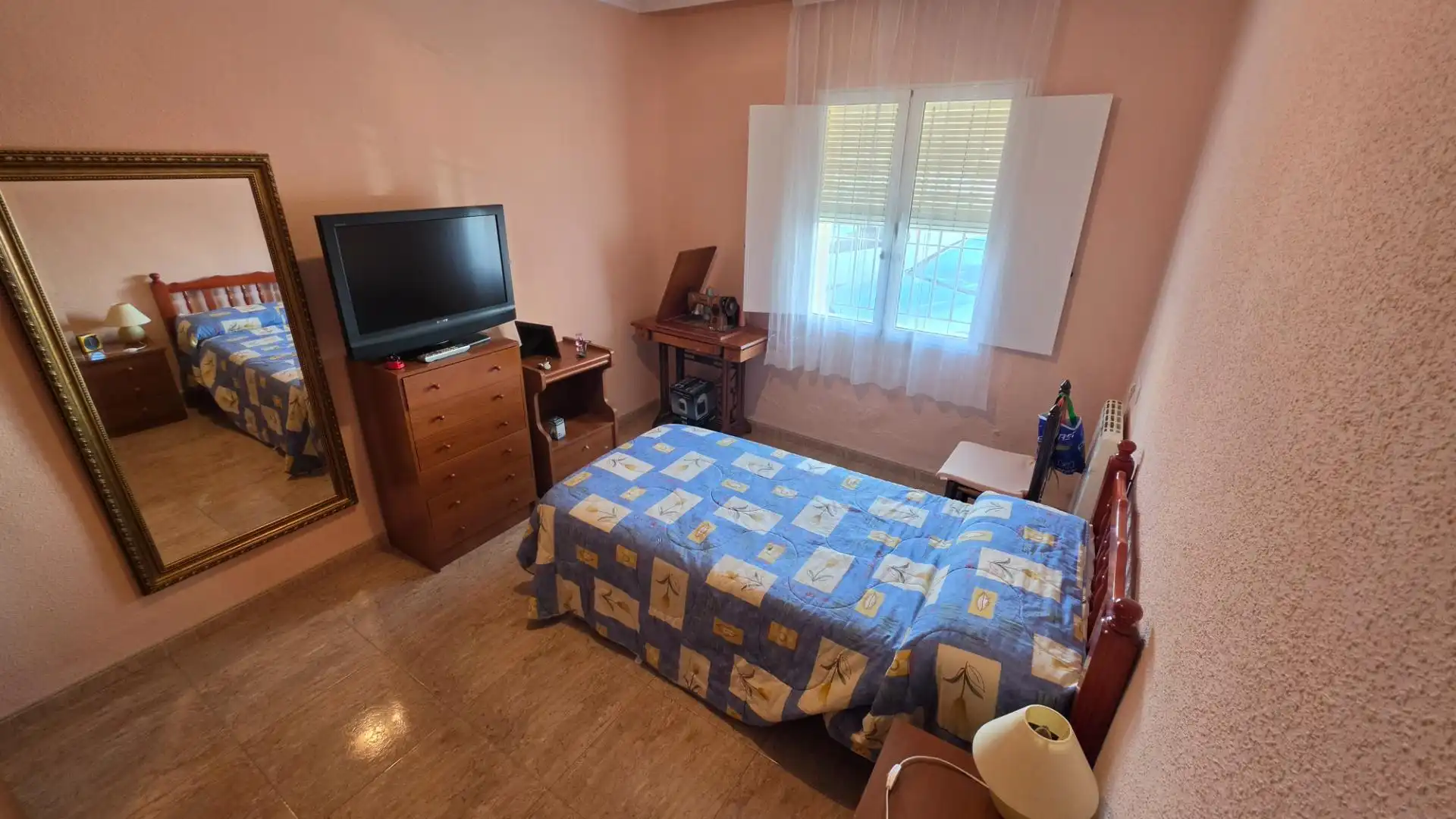 Habitación de Piso en venta en Ontinyent con Terraza, Trastero y Amueblado