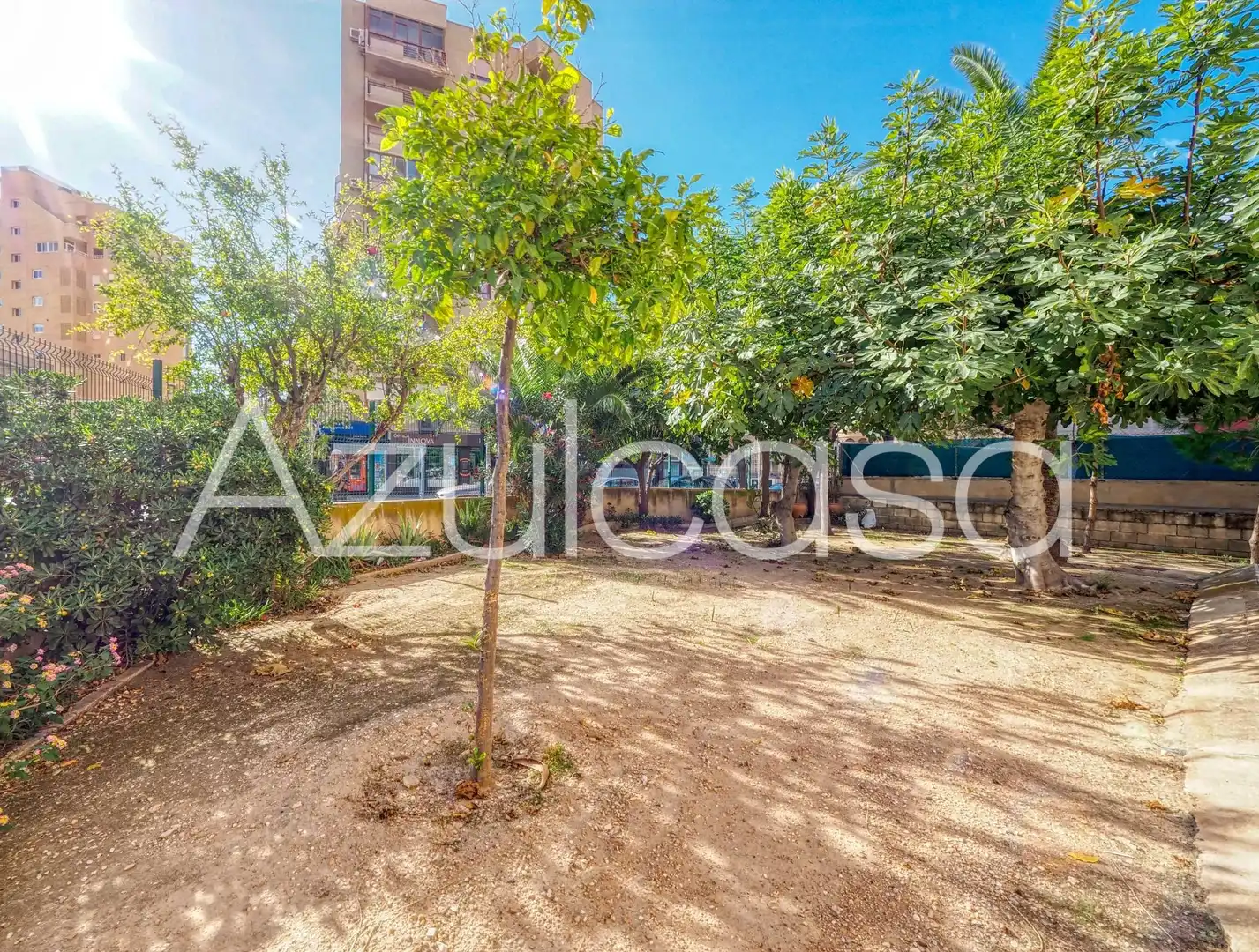 Geschaftsraum zum Verkauf in Alicante / Alacant