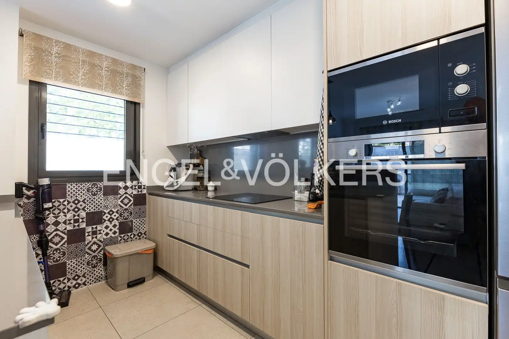 Kitchen of Apartments for sale in Pallejà  with Air Conditioner, Heating and Terrace