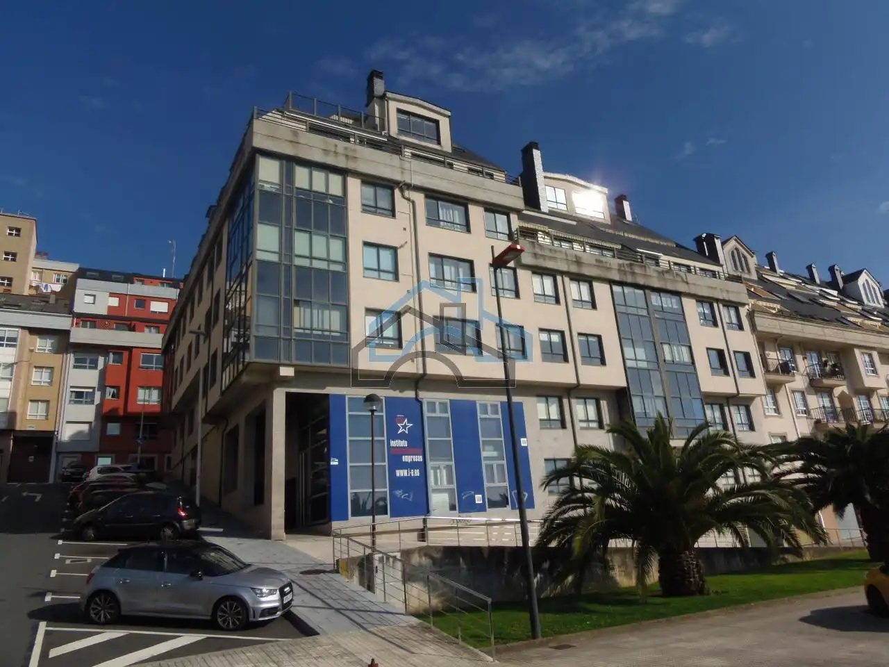 Vista exterior de Apartamento de alquiler en Cambre  con Calefacción, Parquet y Trastero