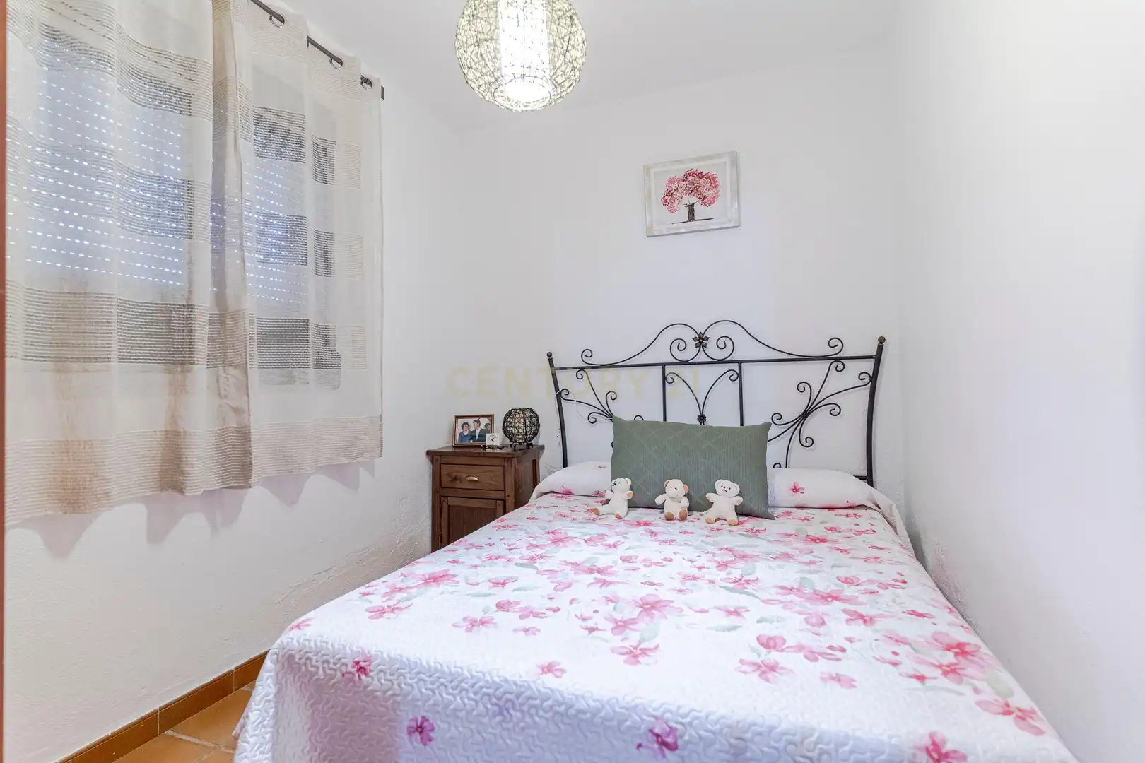 Habitación de Casa o chalet en venta en Güéjar Sierra con Jardín privado, Trastero y Piscina