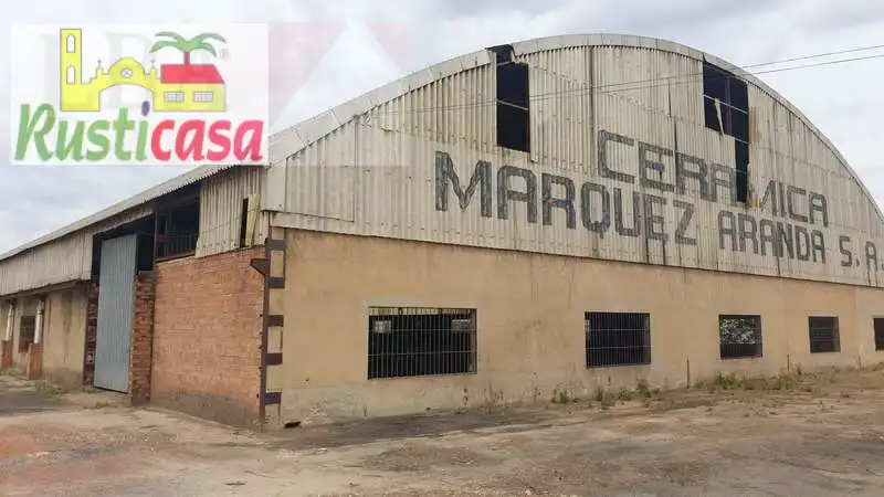 Nau industrial en venda a Carretera Córdoba Bailen 50
