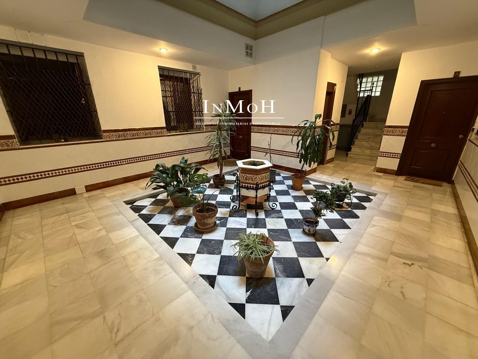 Flat for sale in  Cádiz Capital