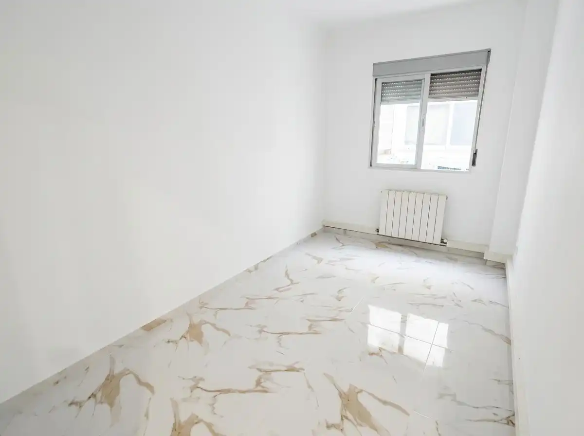 Flat with terrace to rent in Calle Calle Alhamar, imagen 19