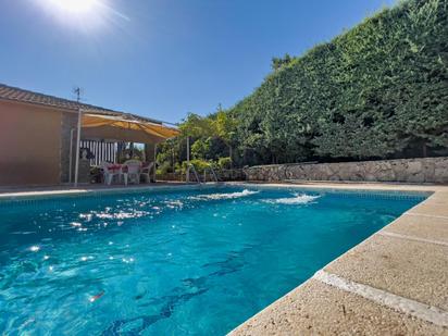 Swimming pool of House or chalet for sale in Santa Cruz de Pinares  with Terrace and Storage room