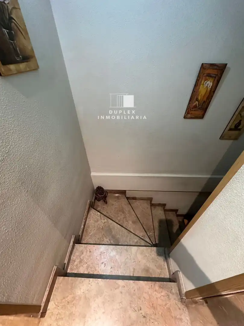 Casa adosada en venta en Cuenca con Calefacción, Terraza y Amueblado