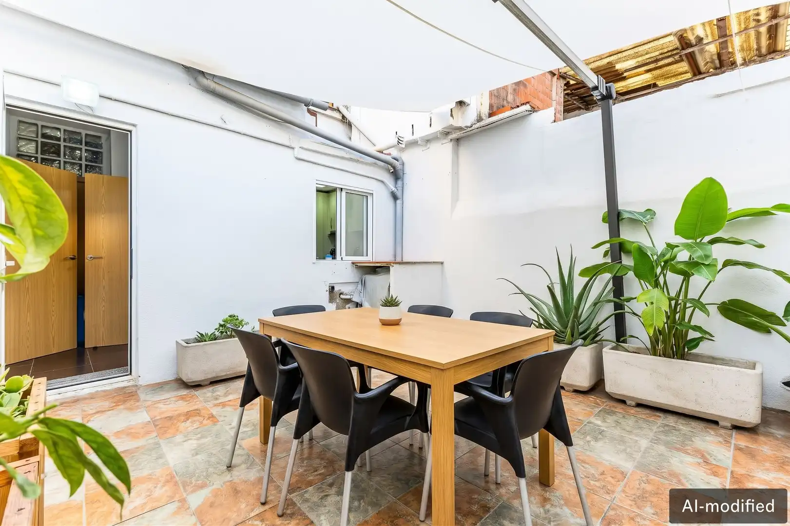 Terraza de Casa adosada en venta en Sant Andreu