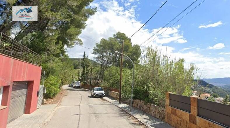 Vista exterior de Garatge en venda en Vallirana