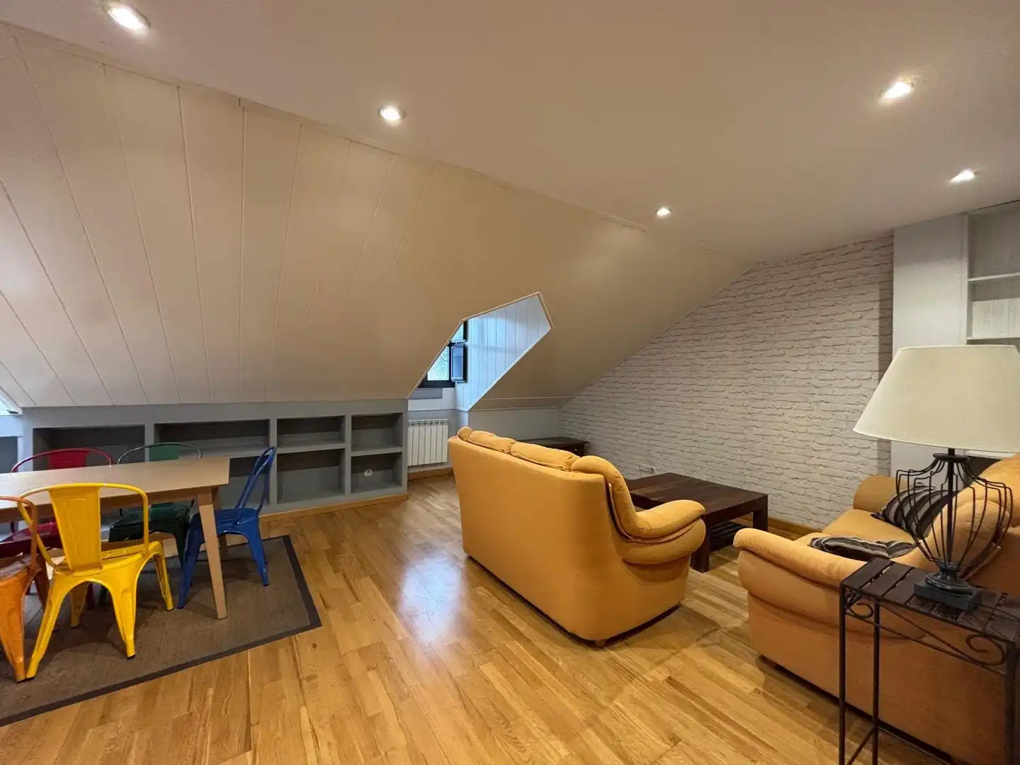 Apartamento de alquiler en Zona Alta
