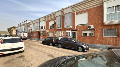 Foto 2 de Piso en venta en Camarma de Esteruelas, Madrid