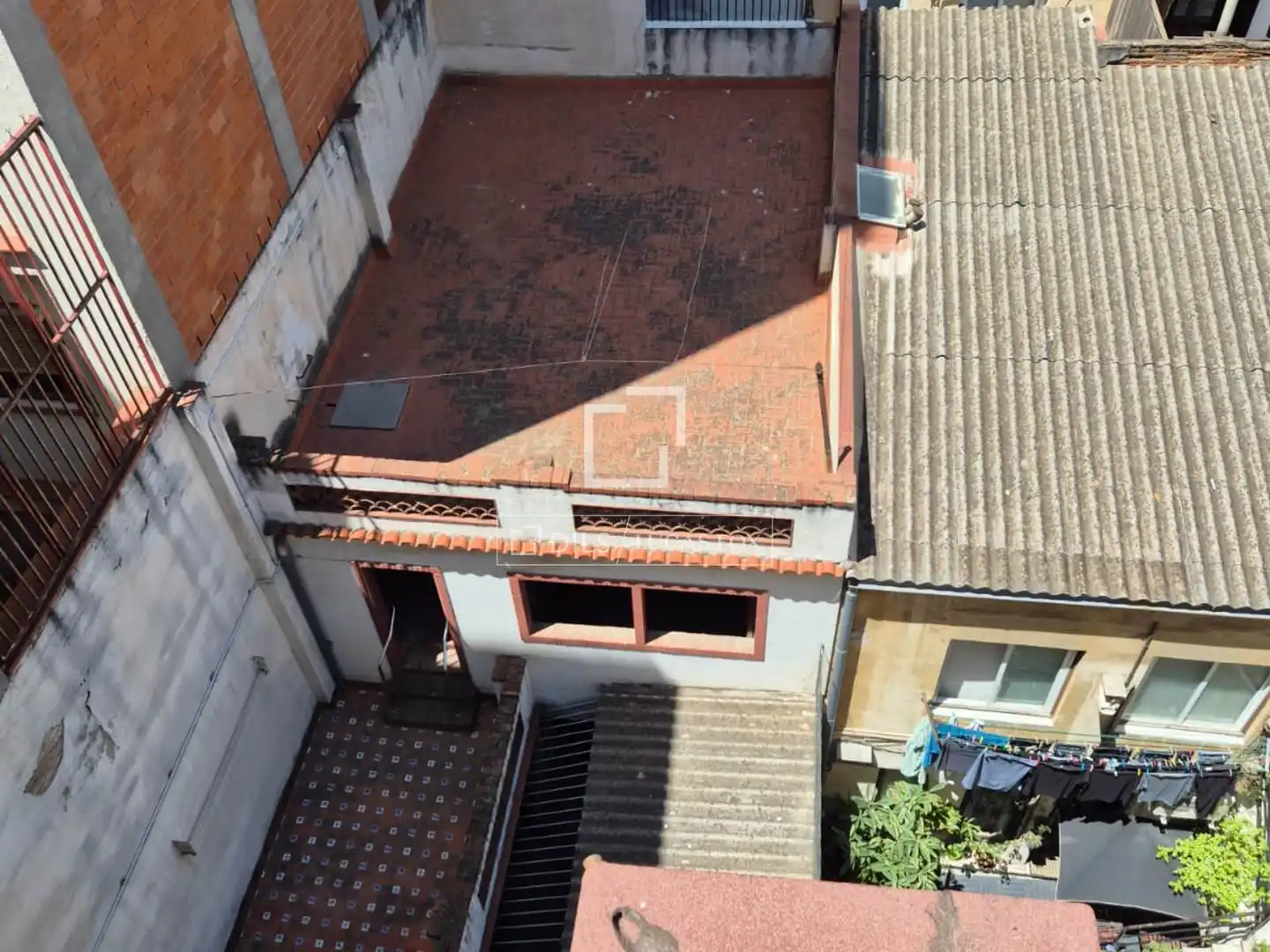 Außenansicht von Wohnung zum Verkauf in Barcelona mit Terrasse und Balkon