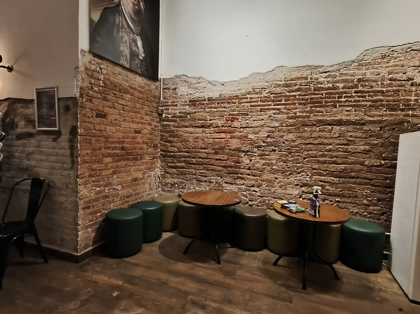 Local de lloguer en Barcelona amb Aire condicionat i Moblat