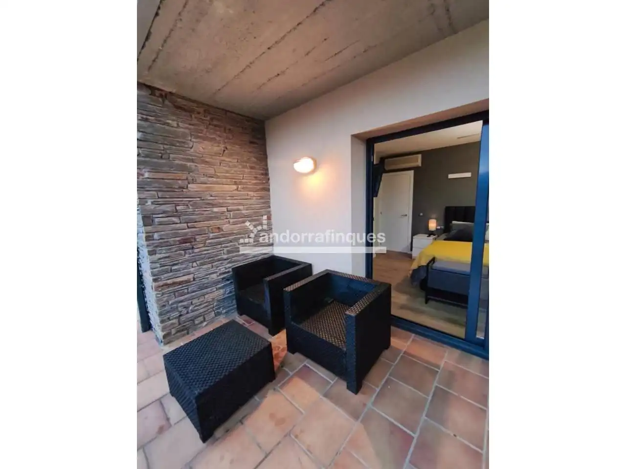 Terraza de Apartamento en venta en Montferrer i Castellbò con Aire acondicionado, Terraza y Trastero