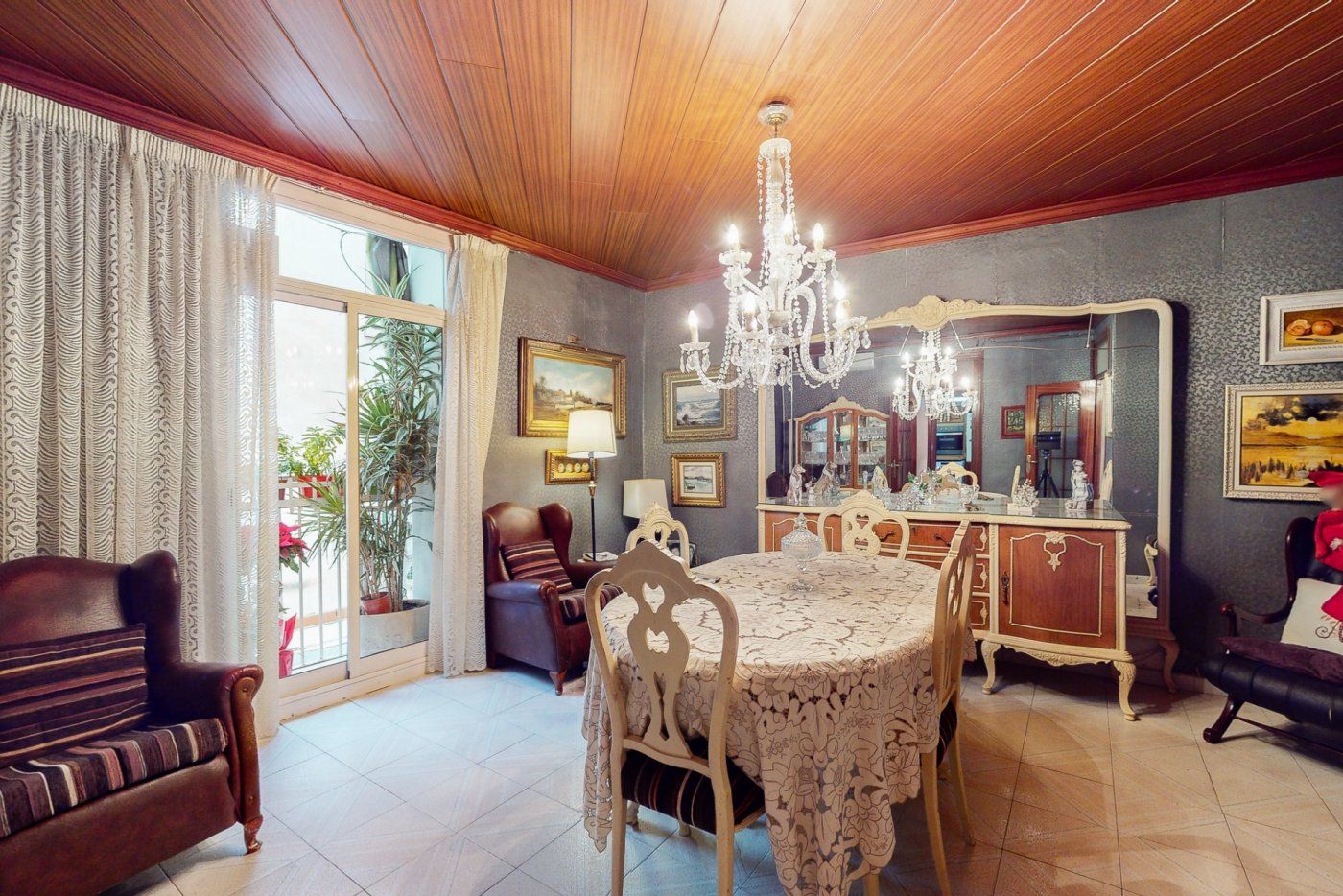 Flat for sale in Calle Hostal d'en Sol, Barri Gòtic, Ciutat Vella