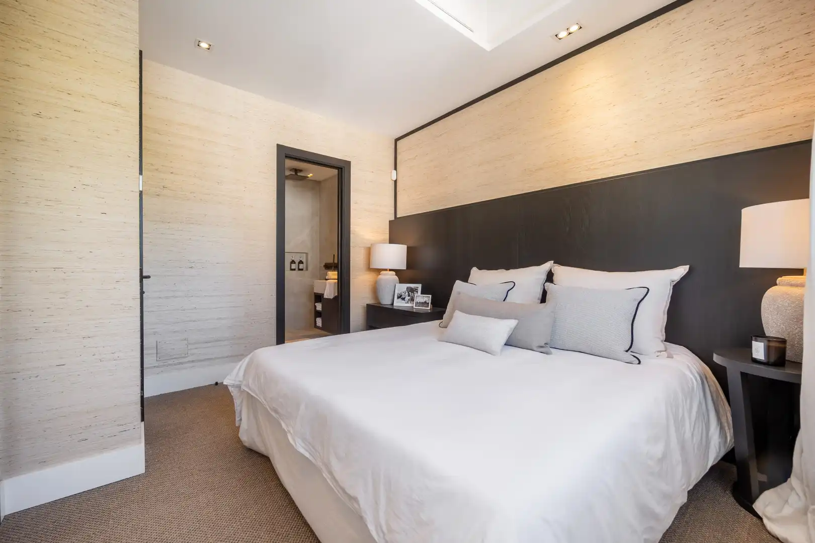 Habitación de Ático en venta en Marbella con Aire acondicionado, Terraza y Trastero