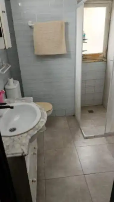 Bathroom of Flat for sale in Norte