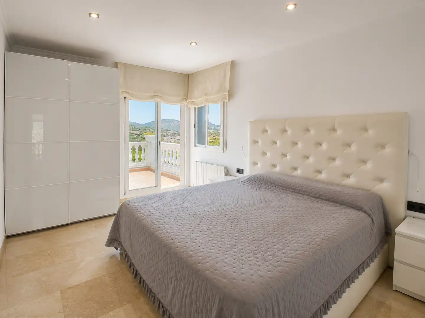 Detached house with pool for sale in Plaça de Catalunya, imagen 5