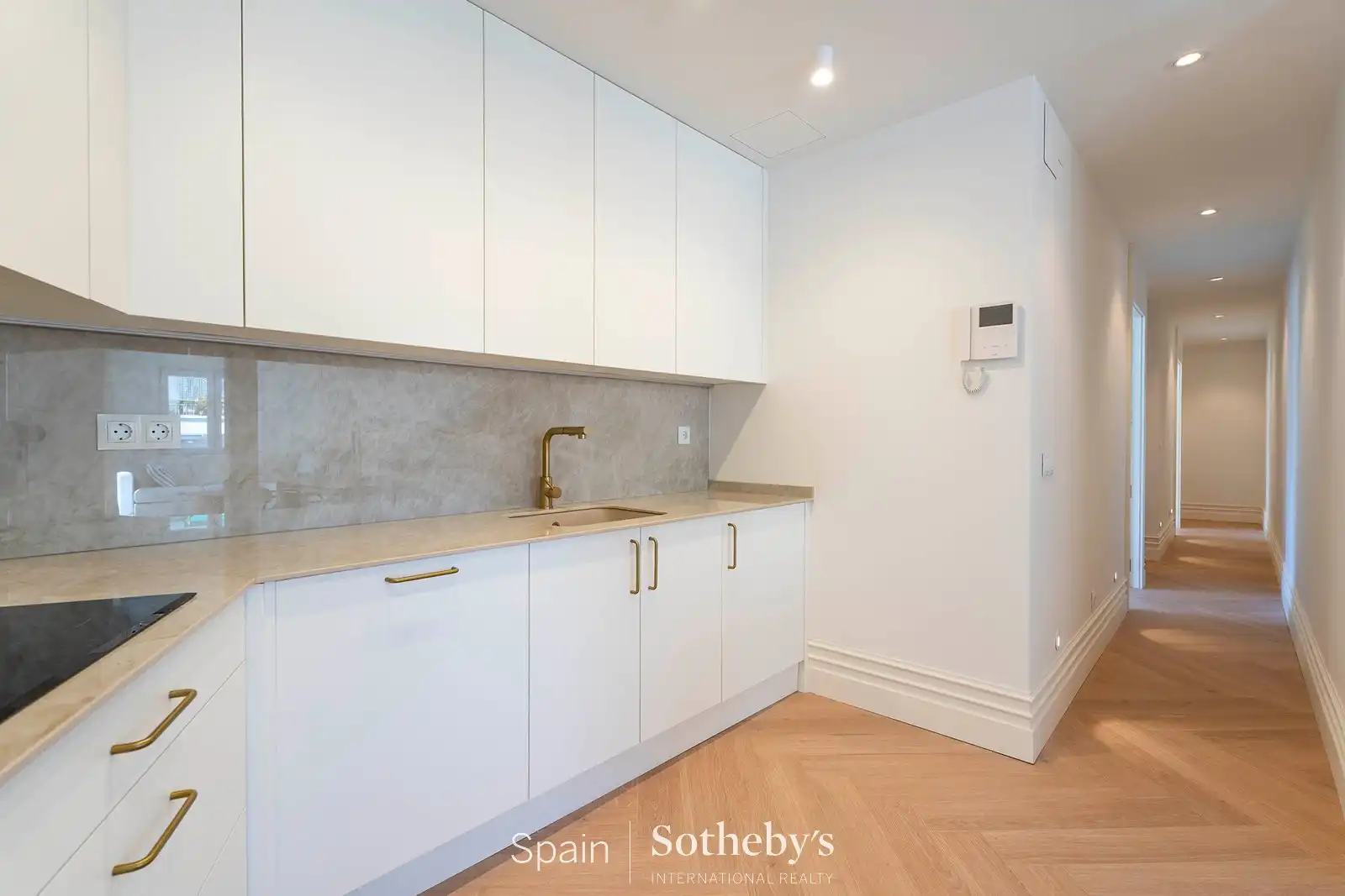 Cocina de Ático en venta en Madrid con Aire acondicionado, Calefacción y Terraza