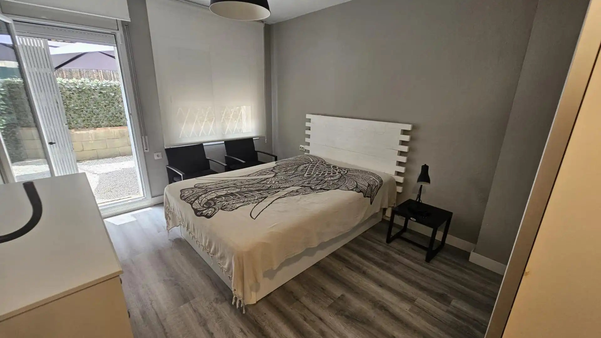 Dormitori de Dúplex en venda en Calella amb Parquet, Terrassa i Moblat
