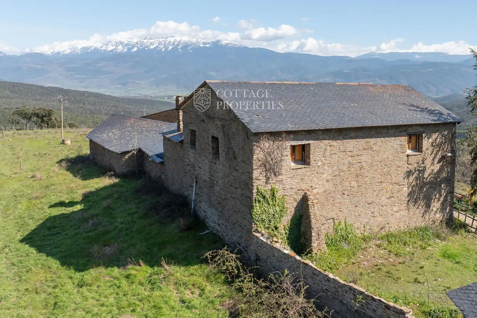 Exterior view of Country homes for sale in Montferrer i Castellbò  with Heating and Terrace