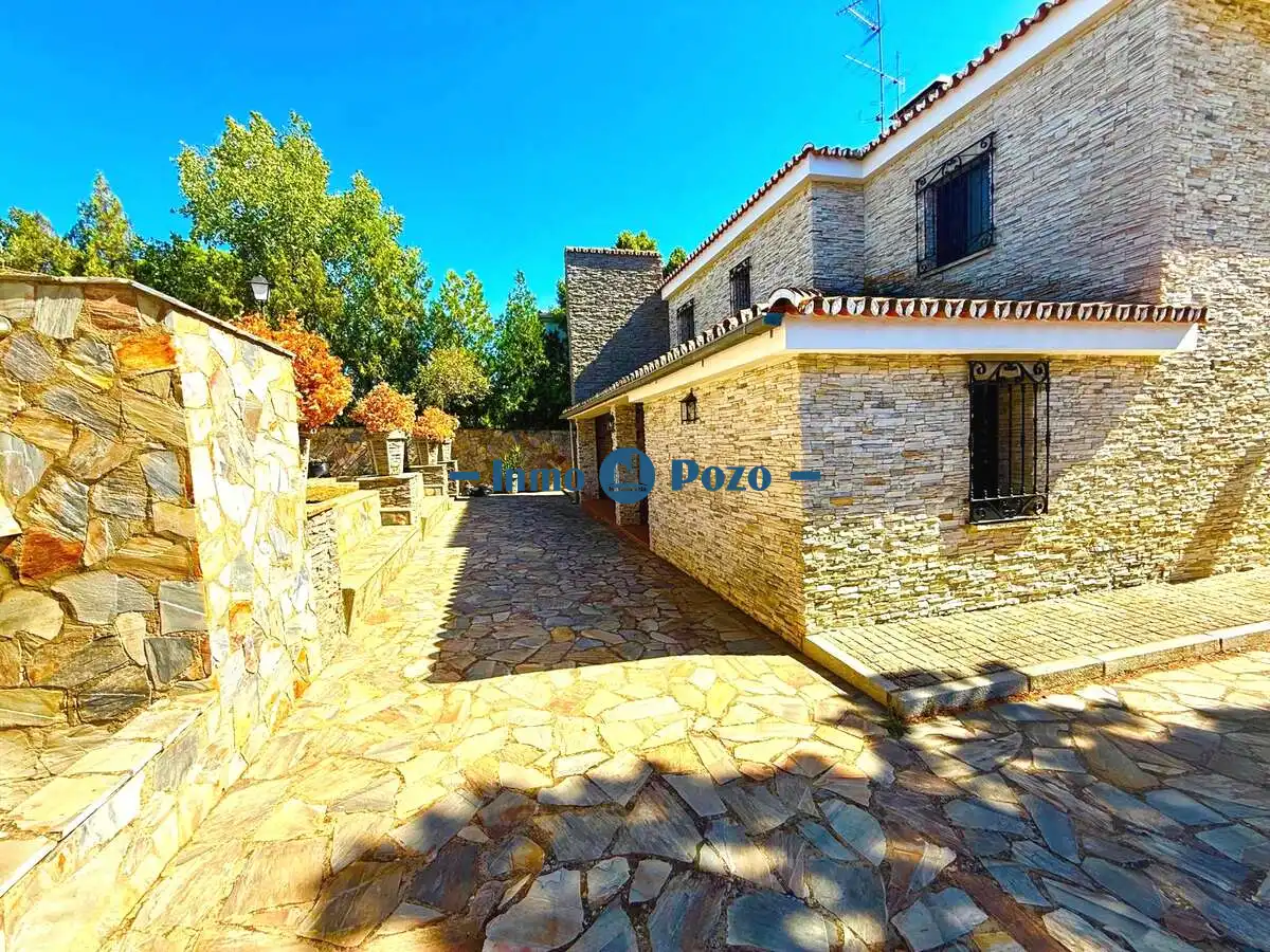 Villa zum Verkauf in Almendralejo, imagen 7