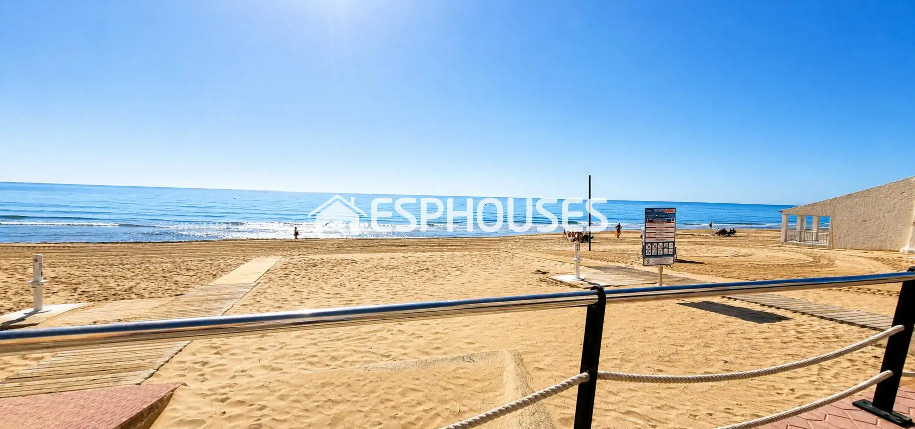 Vista exterior de Apartamento en venta en Guardamar del Segura con Aire acondicionado, Terraza y Amueblado