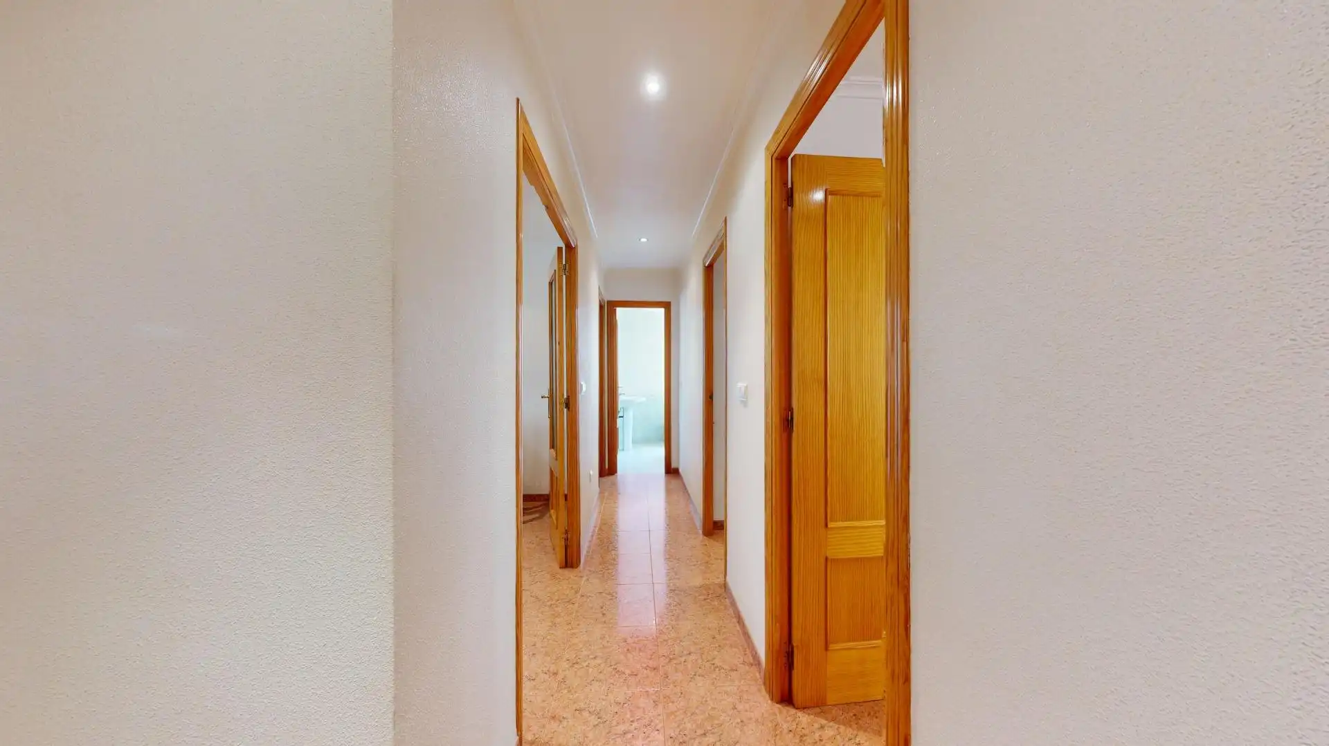 Flat for sale in Elche / Elx  with Air Conditioner and Heating