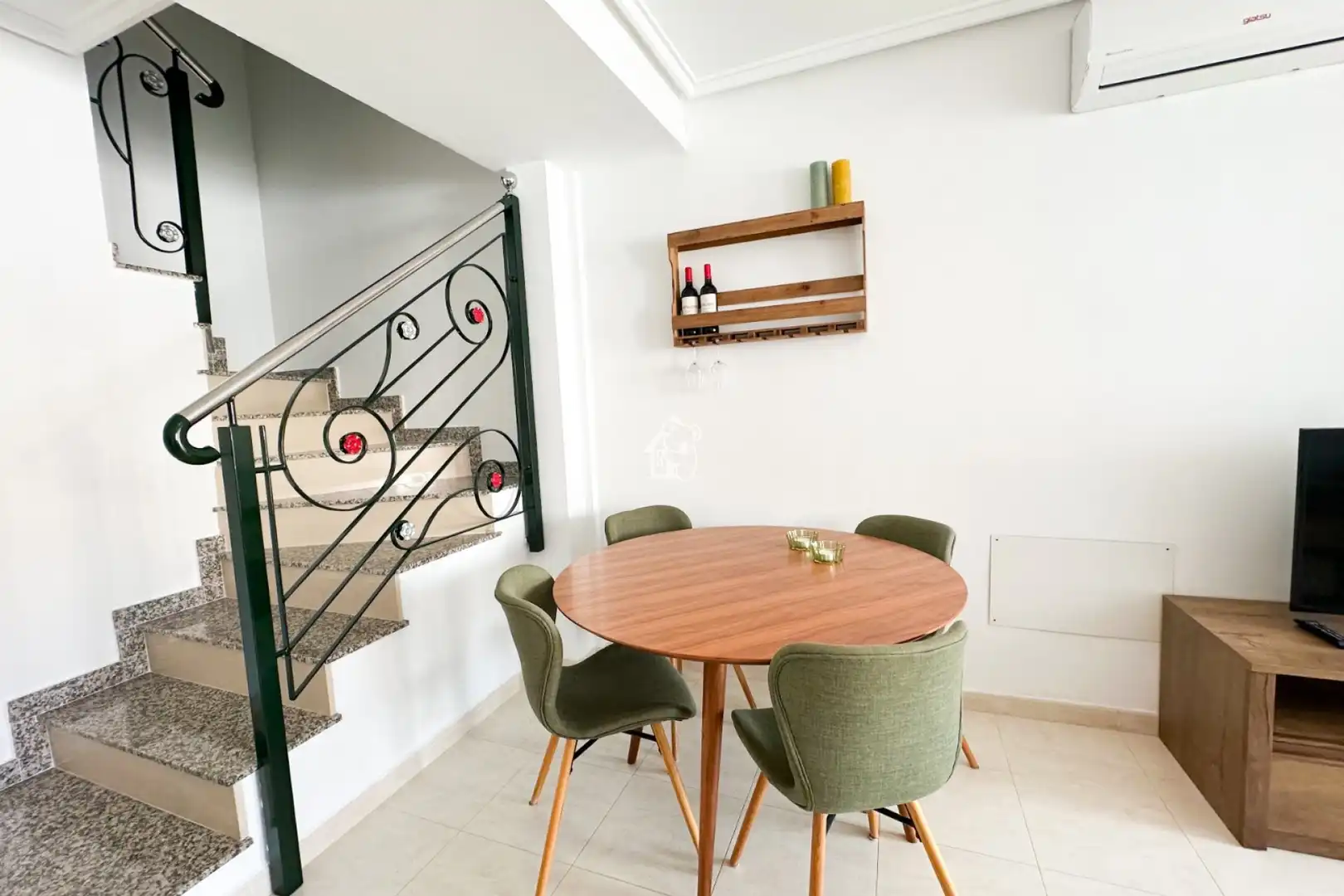 Comedor de Apartamento de alquiler en Rojales con Aire acondicionado, Terraza y Piscina