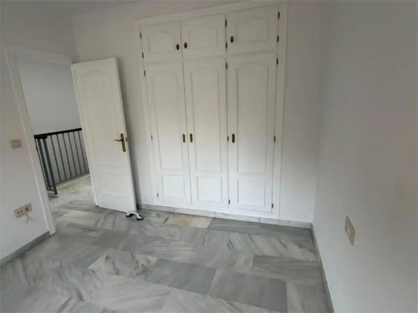 Schlafzimmer von Einfamilien-Reihenhaus zur Miete in  Granada Capital mit Klimaanlage und Balkon