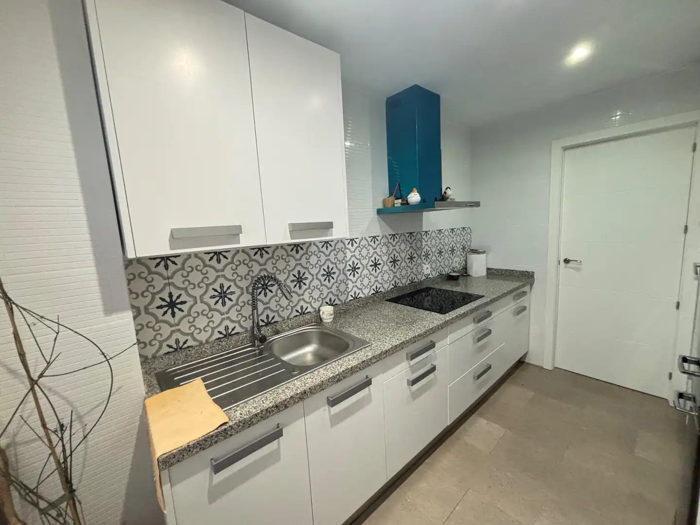 Appartamento con terrazza in affitto a Calle Calle Miguel Delibes, imagen 7