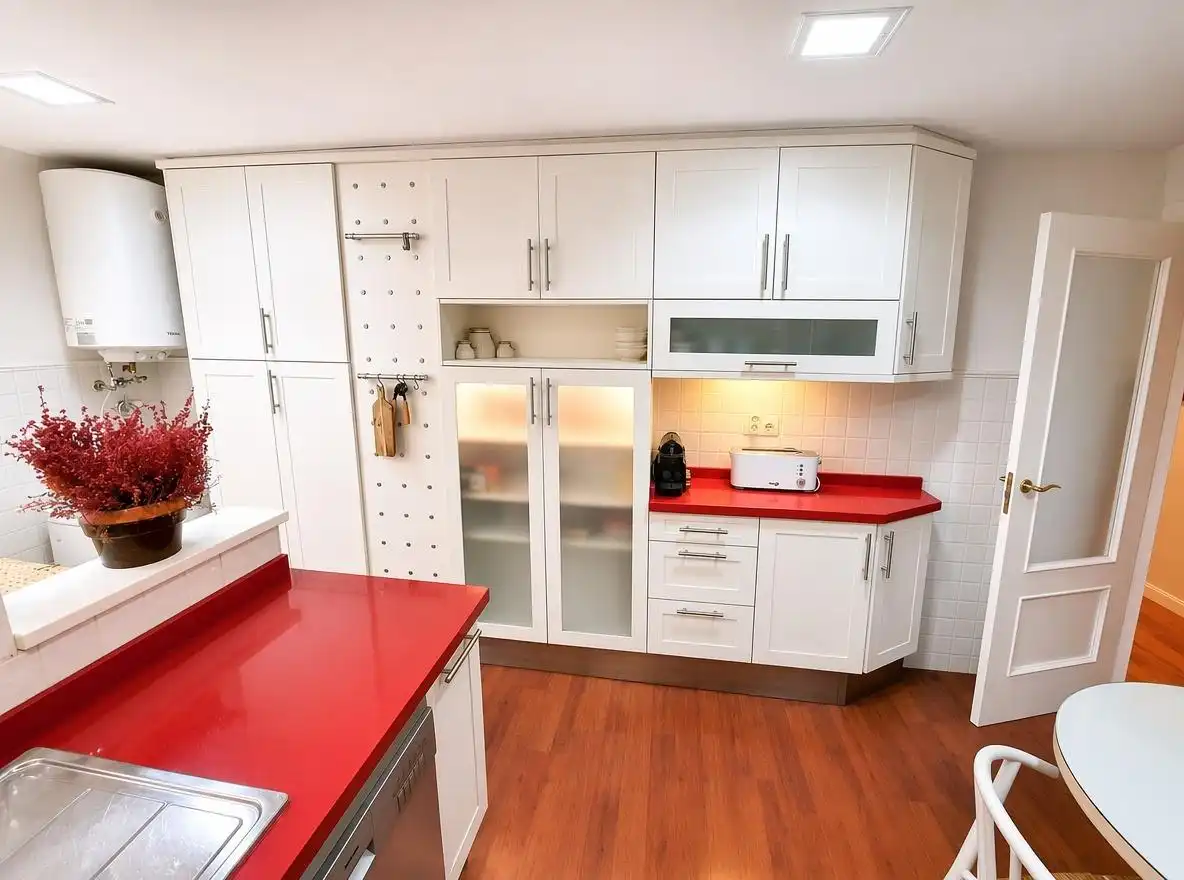 Küche von Wohnung zur Miete in Alicante / Alacant mit Parkett und Möbliert