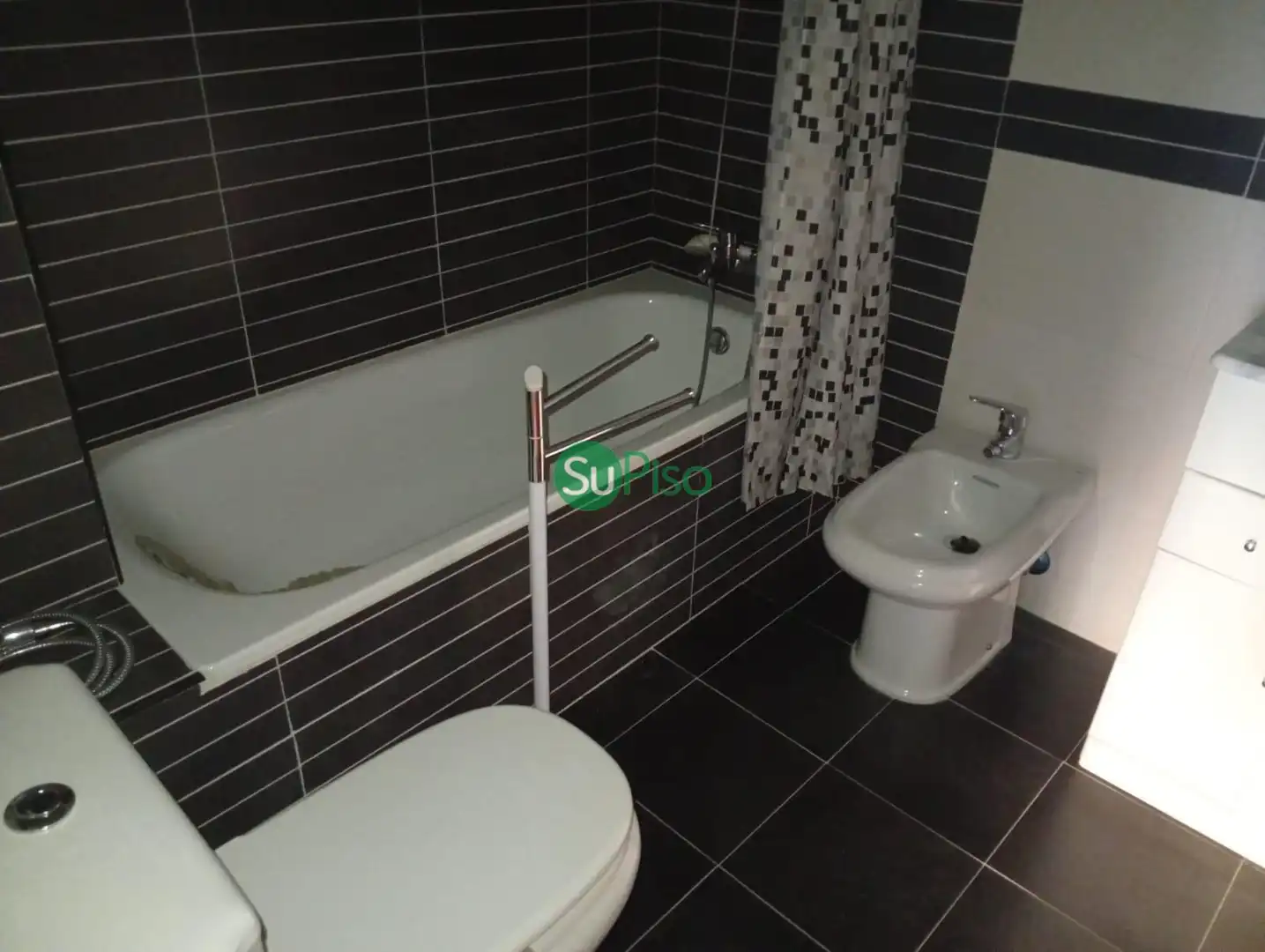 Baño de Piso en venta en Recas con Aire acondicionado, Calefacción y Trastero