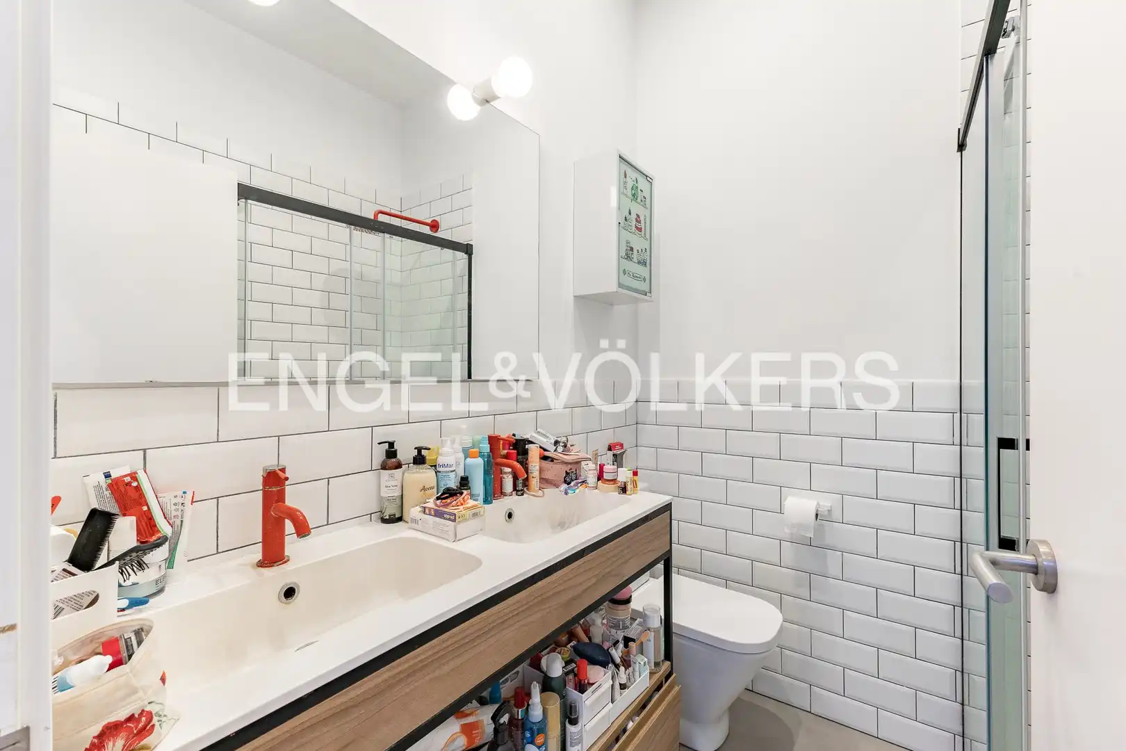 Baño de Casa o chalet en venta en Barcelona con Aire acondicionado, Calefacción y Jardín privado