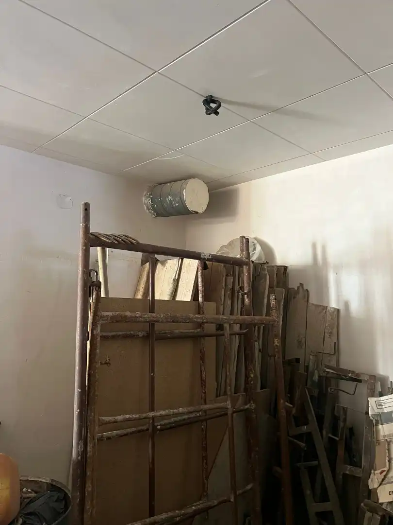 Gewerbefläche zum Verkauf in Carrer Narcis Monturiol 100, imagen 7