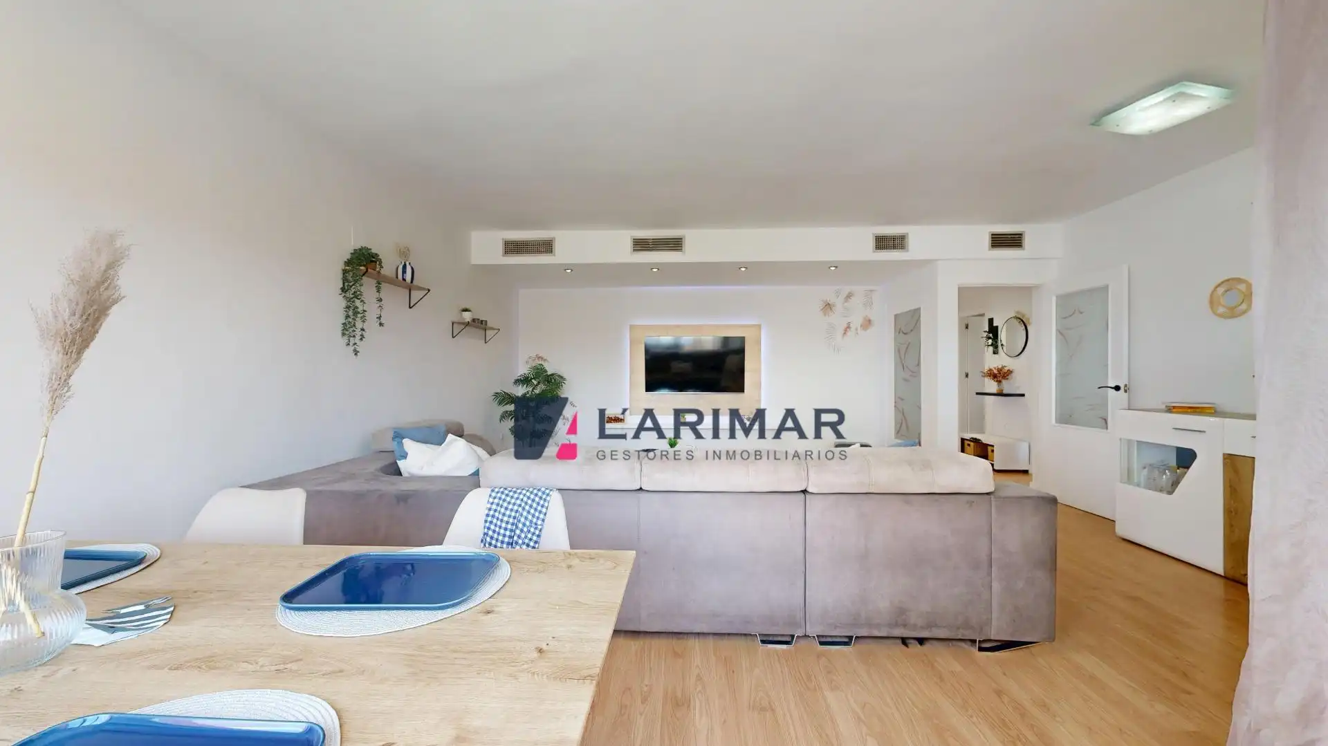Living room of Flat for sale in Alicante / Alacant  with Heating, Terrace and Storage room