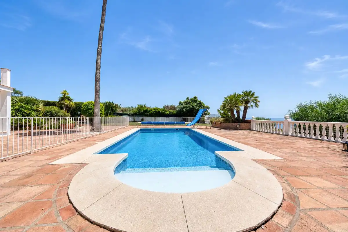 Piscina de Casa o chalet en venta en Sotogrande con Aire acondicionado, Jardín privado y Terraza