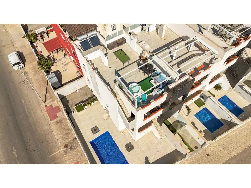 Bungalow mit Terrasse zum Verkauf in Calle Panticosa