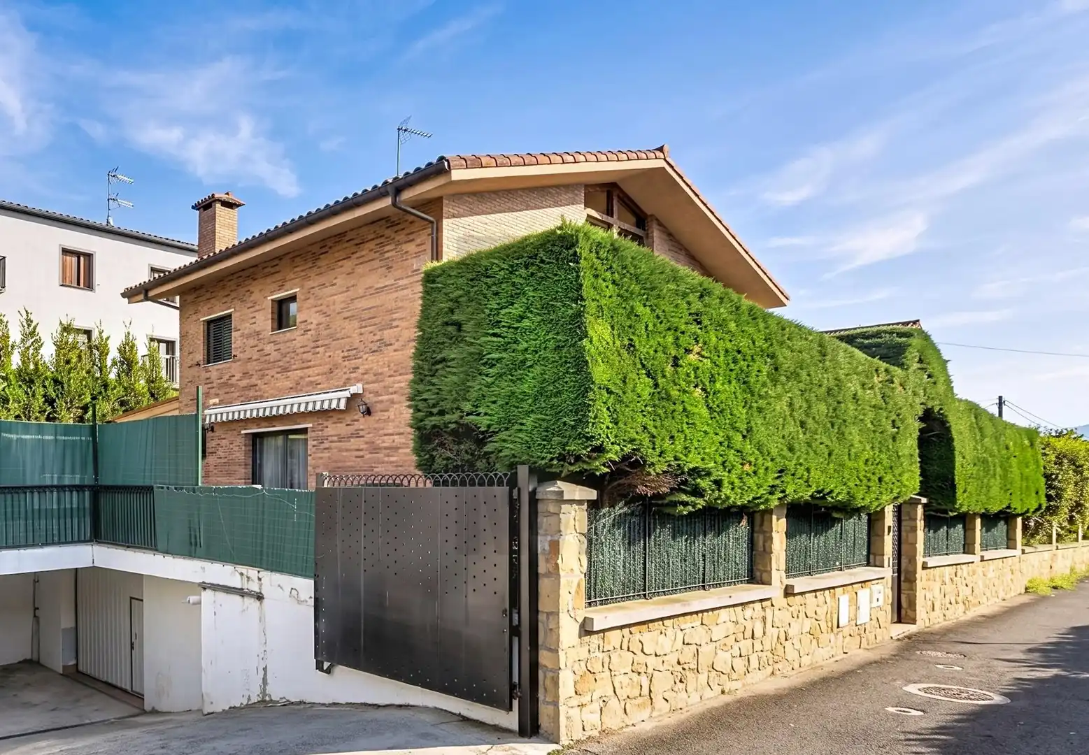 Exterior view of Houses for sale in Aiete