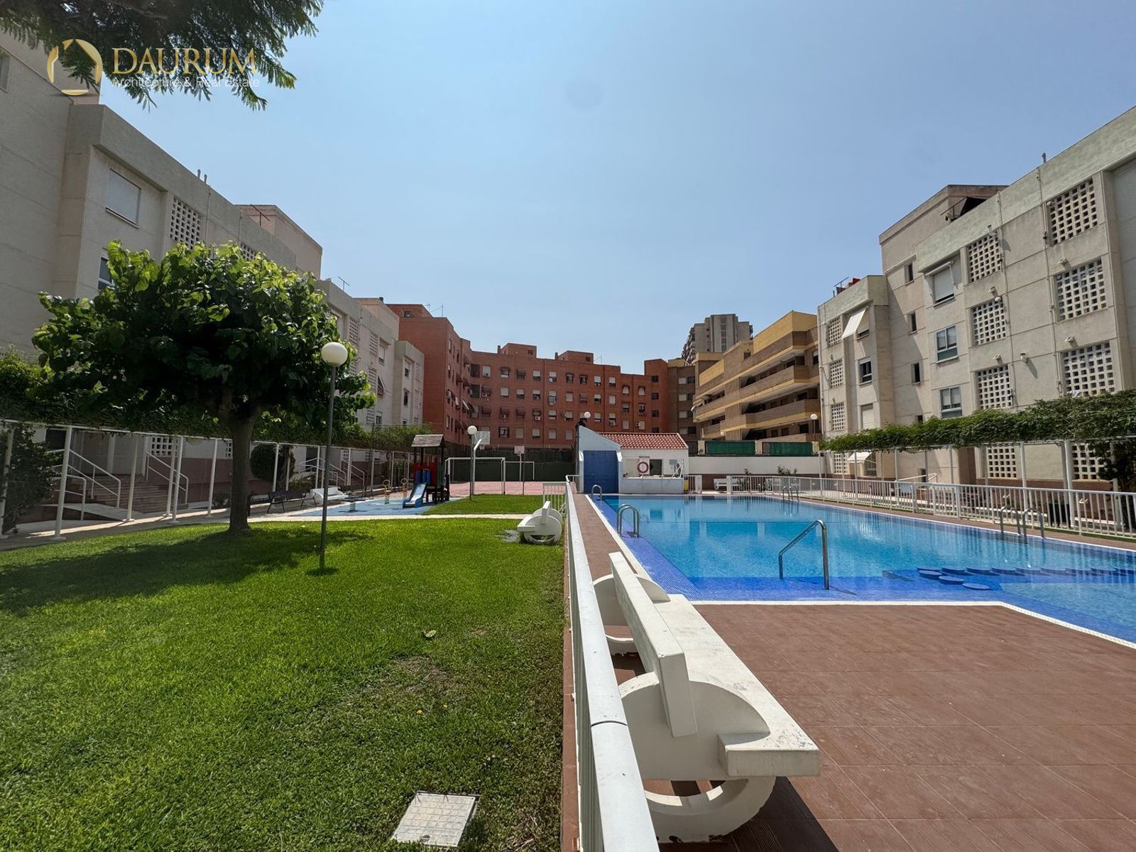 Swimming pool of Flat for sale in Alicante / Alacant  with Air Conditioner, Terrace and Swimming Pool