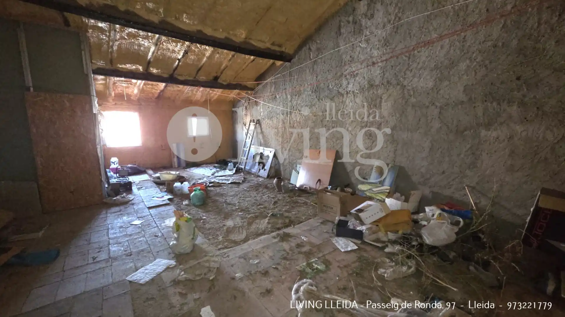 Sala de estar de Casa adosada en venta en Albatàrrec con Calefacción, Terraza y Trastero