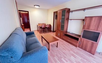 Living room of Flat for sale in Cornellà de Llobregat  with Air Conditioner, Parquet flooring and Storage room