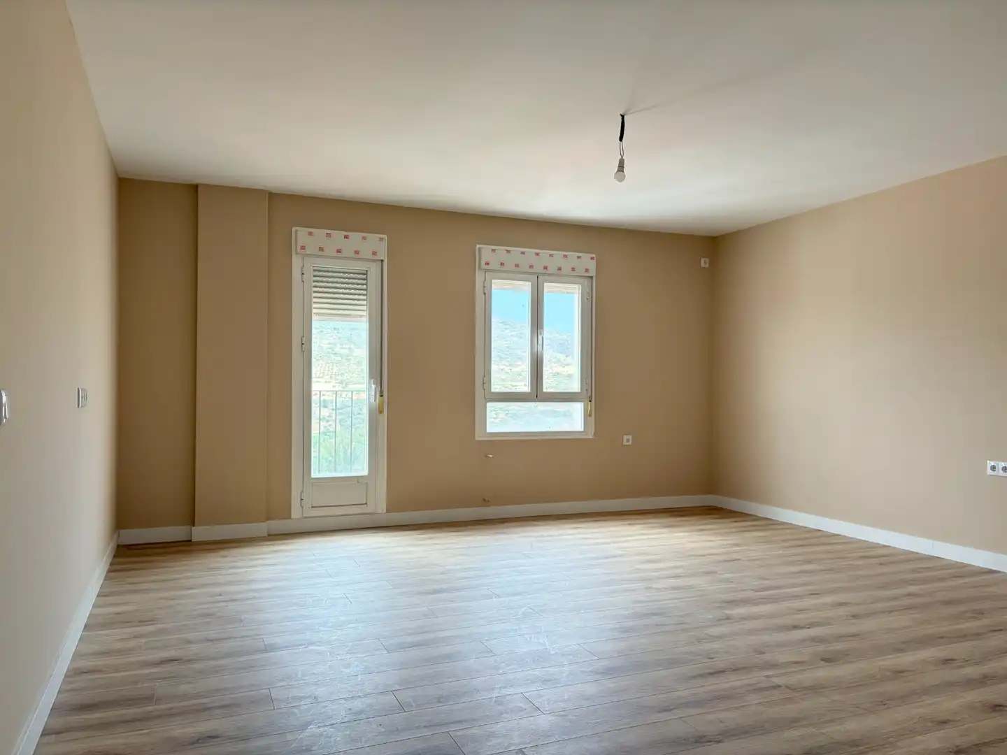 Bedroom of Flat for sale in Plasencia