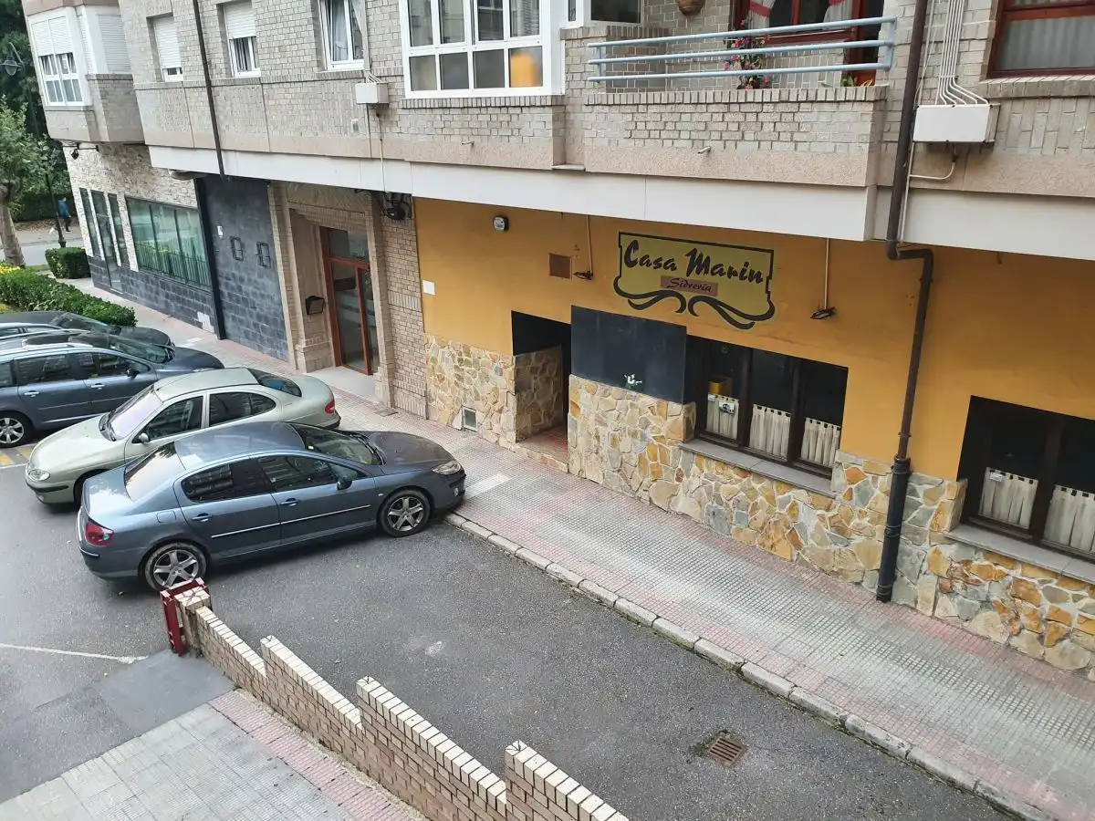 Local comercial en venda a Piedras Blancas, imagen 2