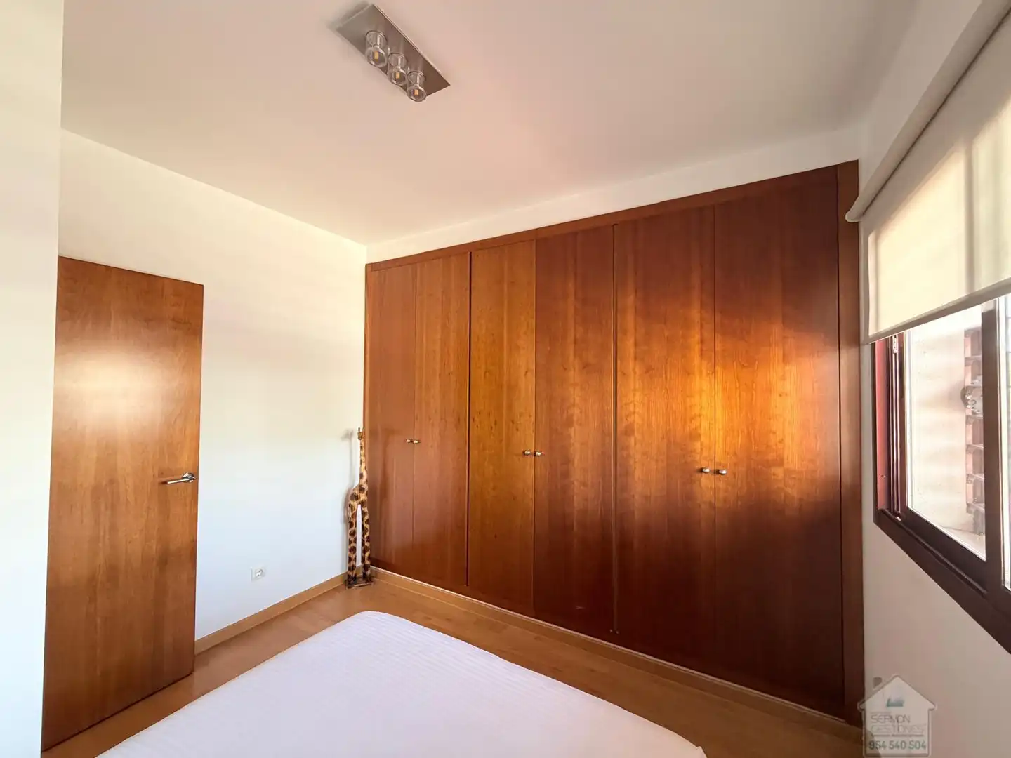Habitación de Casa o chalet de alquiler en Montequinto con Aire acondicionado, Parquet y Terraza