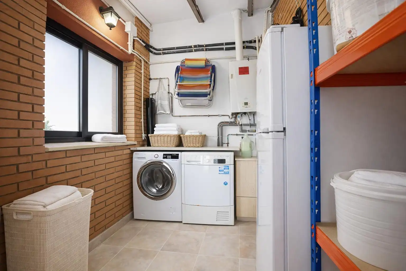 Cocina de Casa adosada en venta en Vilallonga del Camp con Aire acondicionado, Calefacción y Jardín privado