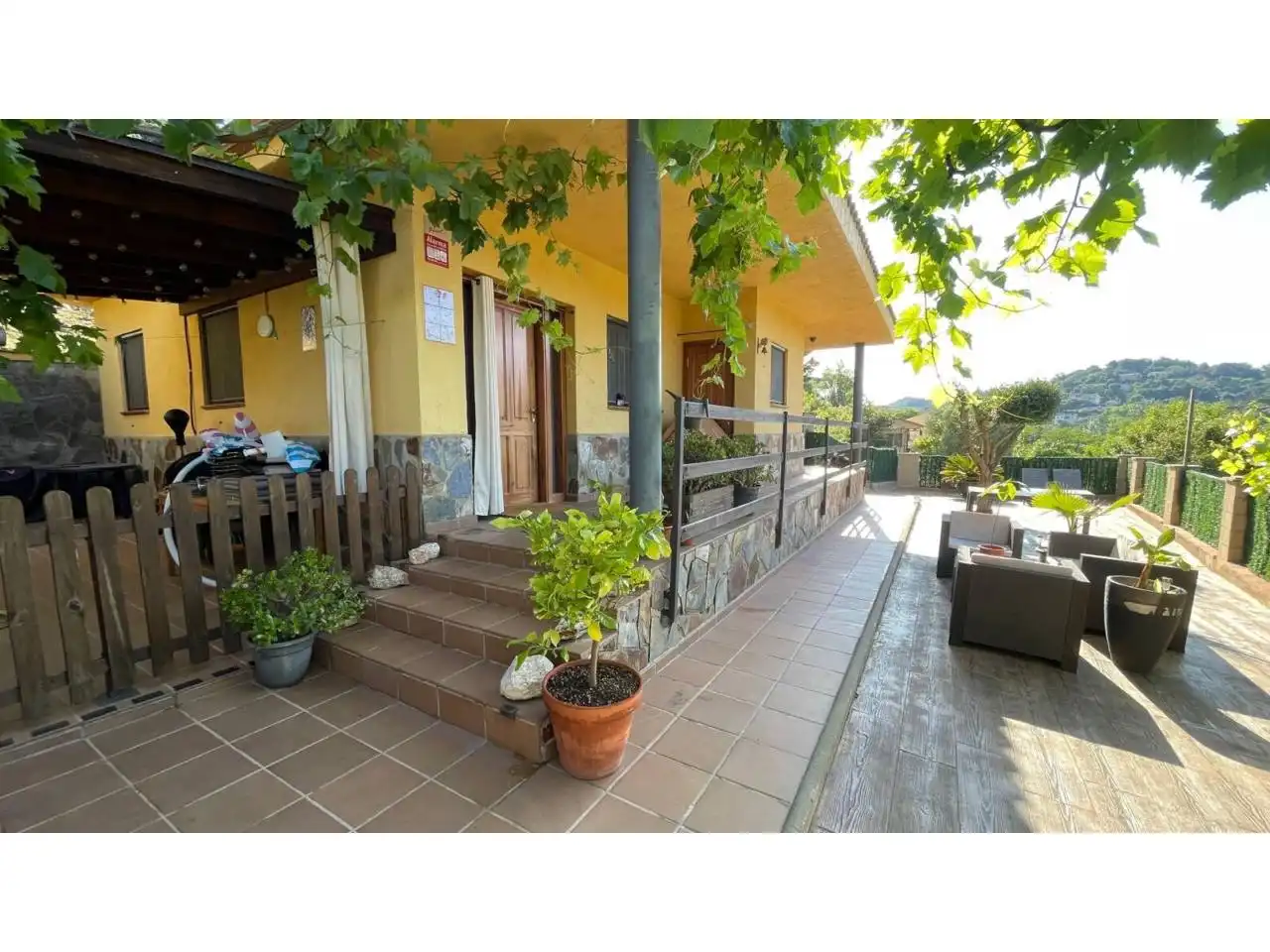Vista exterior de Casa o xalet en venda en Santa Maria de Palautordera amb Aire condicionat, Calefacció i Jardí privat