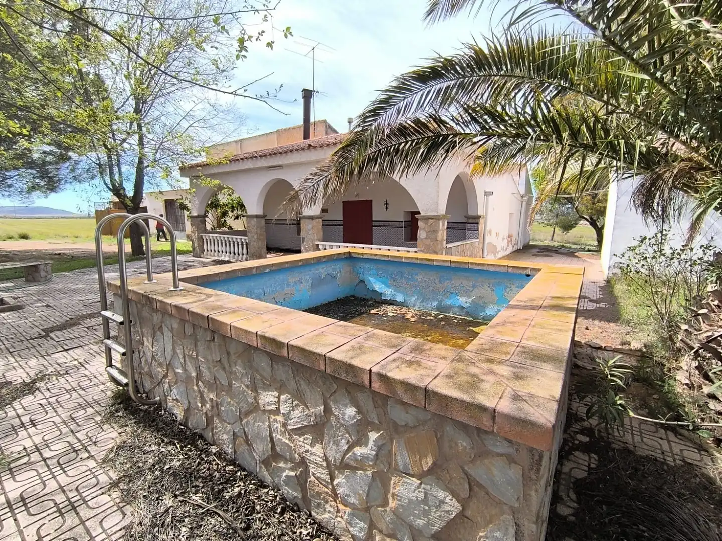 Country homes for sale in Yecla